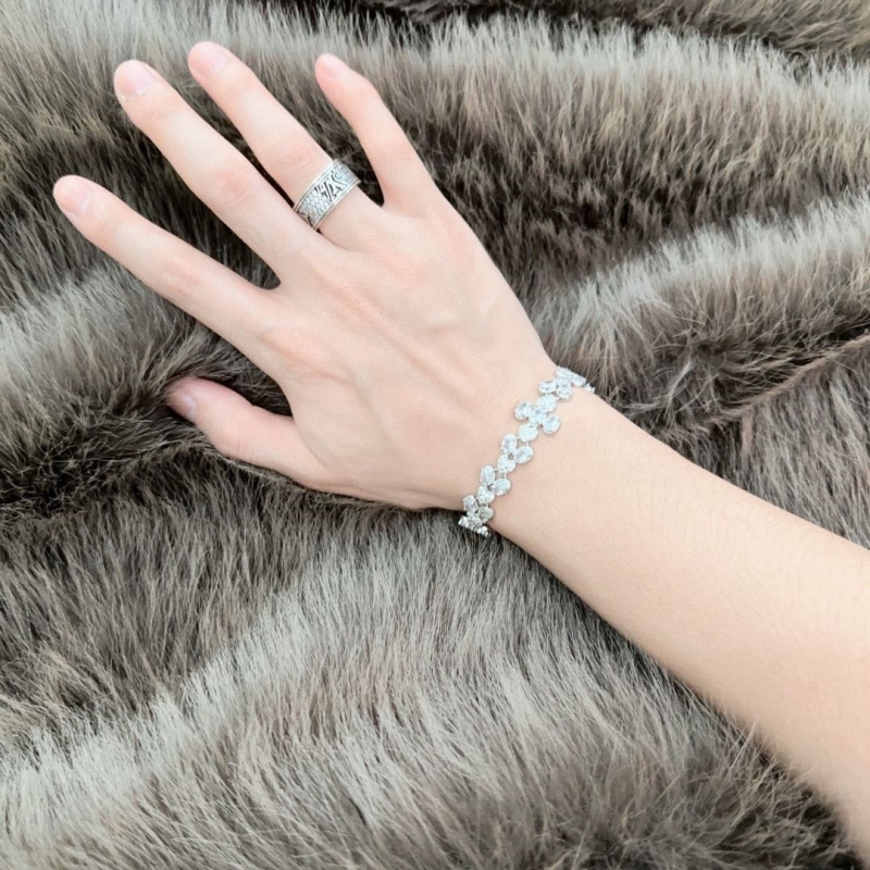 T*f*ny bracelets